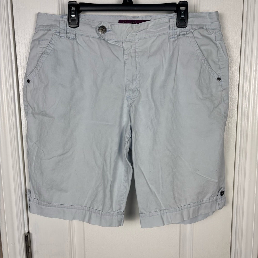 Gloria Vanderbilt Blue Flat Front‎ Zip Snap Pockets Casual Style Shorts Size 14